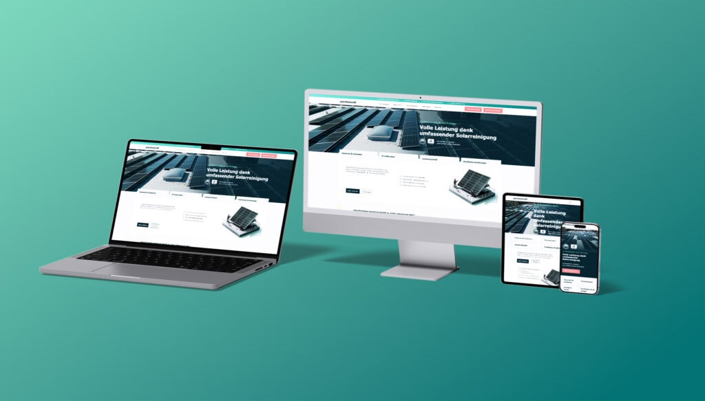 Website eines PV-Reinigungsdienstes auf Laptop, Monitor, Tablet und Smartphone